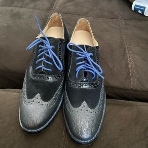 Women size 7 grey black with blue shoe strings